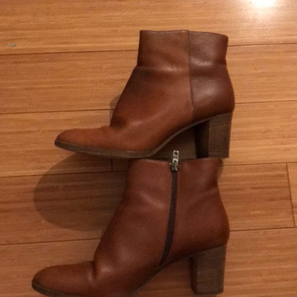 J.Crew Aggie Ankle Boots - Picture 3 of 7
